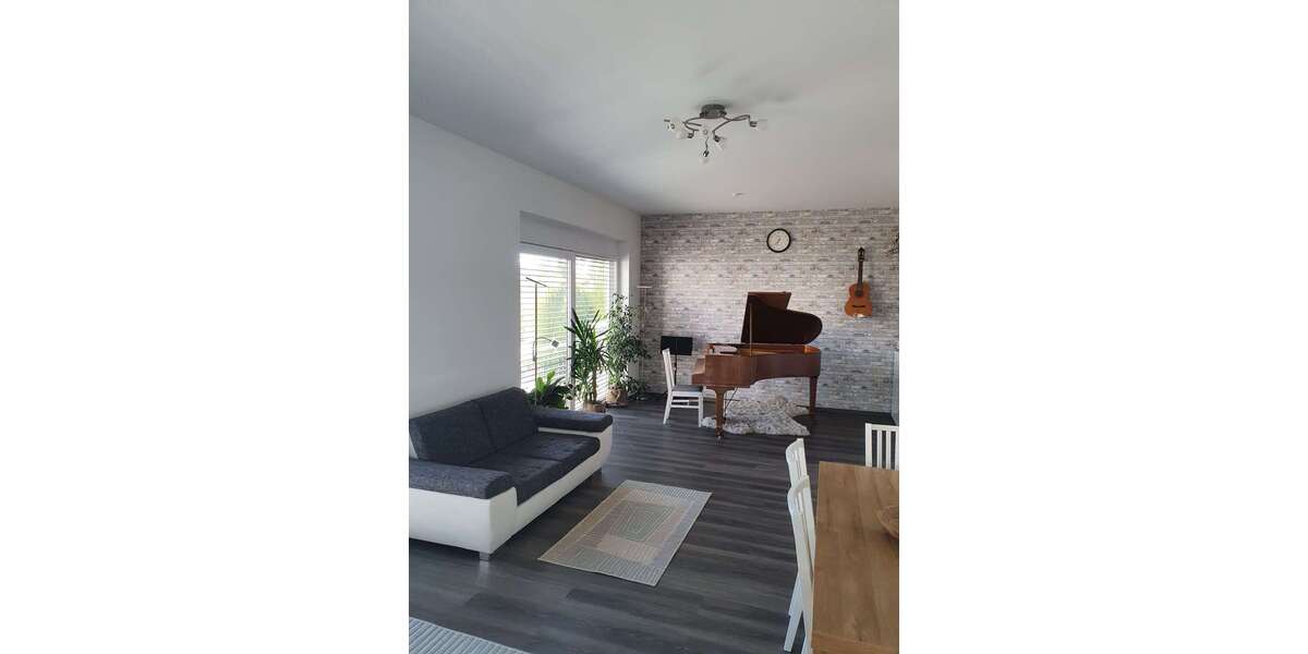 Etagenwohnung Uhingen - 3 Zimmer, 110 m&sup2;, 1.400&euro; | Angebot:25137220