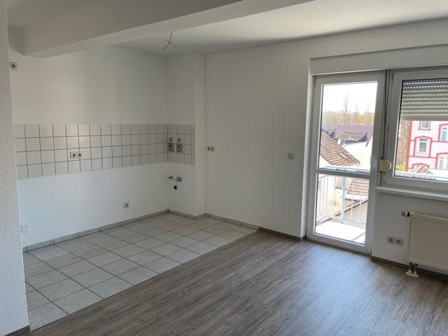 Etagenwohnung Eisenach - 3 Zimmer, 73 m&sup2;, 440&euro; | Angebot:26292844