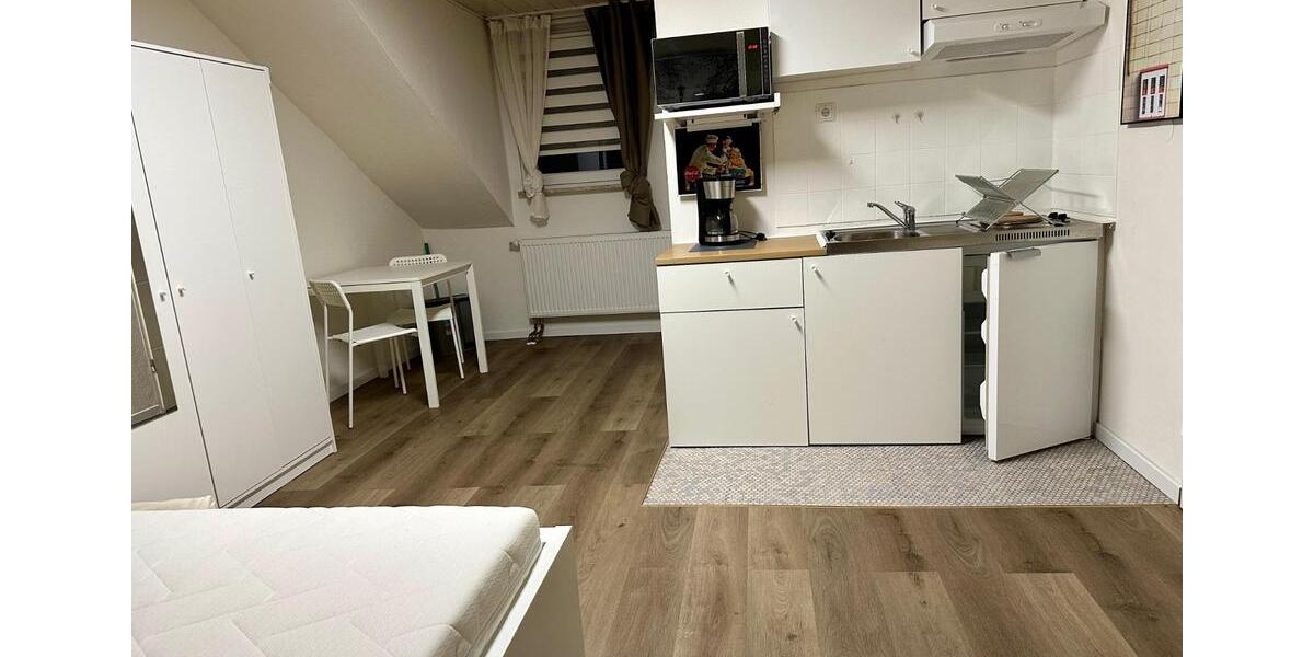 Dachgeschoßwohnung Koblenz Bisholder - 1 Zimmer, 25 m&sup2;, 800&euro; | Angebot:25163302
