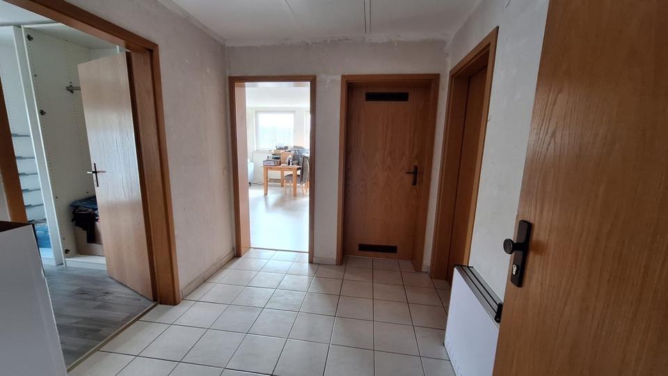 Dachgeschoßwohnung Wenden - 1 Zimmer, 67 m&sup2;, 470&euro; | Angebot:26023939