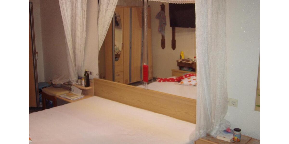 Wohnen auf Zeit Düren Mariaweiler-Hoven - 5 Zimmer, 130 m&sup2;, 395&euro; | Angebot:26692750