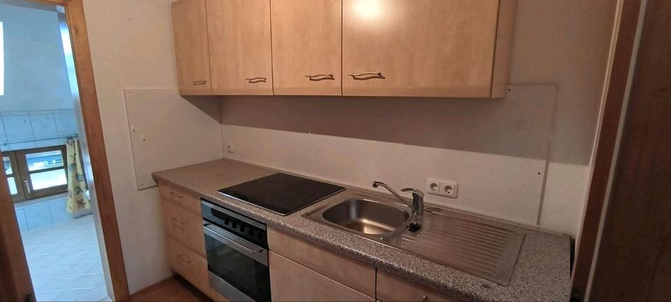 Dachgeschoßwohnung Tuntenhausen - 4 Zimmer, 100 m&sup2;, 1.250&euro; | Angebot:25945352