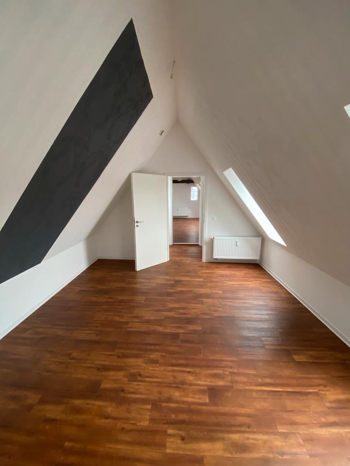 3 Raum Wohnung - 110 qm Dachgeschoßwohnung in Ribnitz-Damgarten