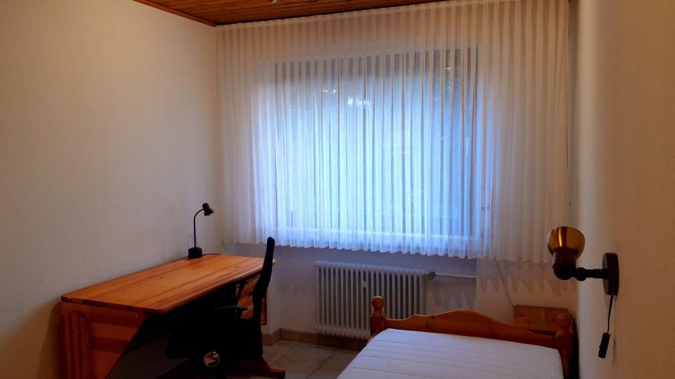 Erdgeschoßwohnung Dortmund Hörde - 4 Zimmer, 100 m&sup2;, 1.540&euro; | Angebot:24853302
