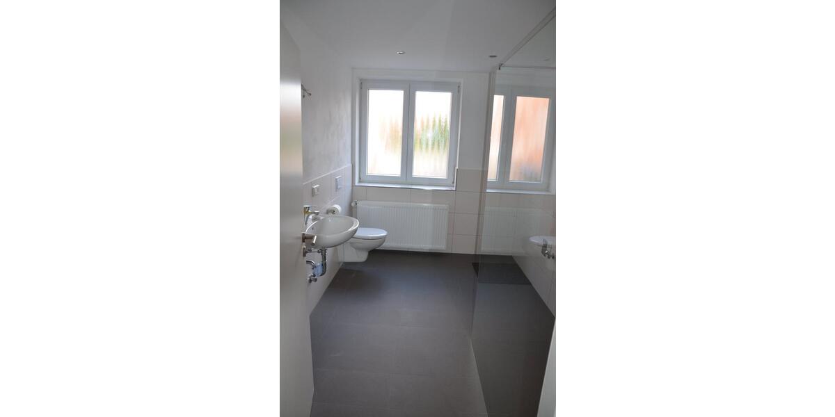 Einfamilienhaus Hohenhameln - 4 Zimmer, 165 m&sup2;, 1.250&euro; | Angebot:26289316