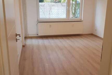 Wohnung zum Mieten in Moers 565 € 68 m²
