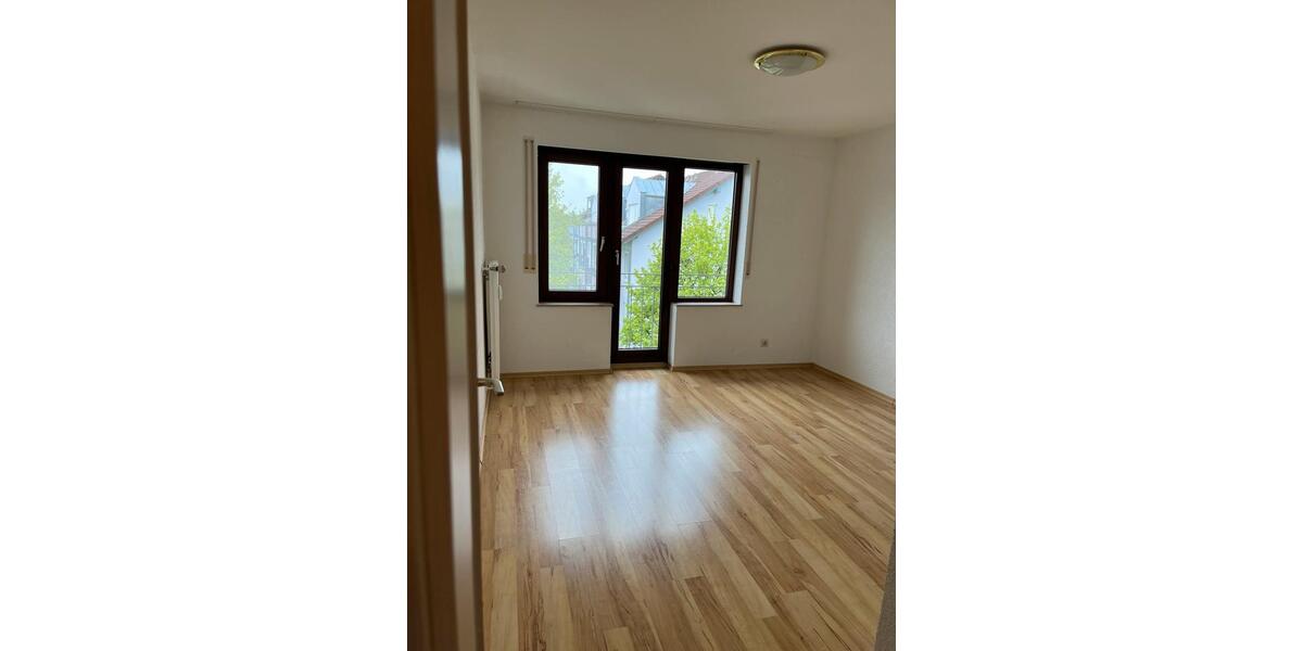 Etagenwohnung Gottmadingen - 3.5 Zimmer, 86 m&sup2;, 1.000&euro; | Angebot:26705159