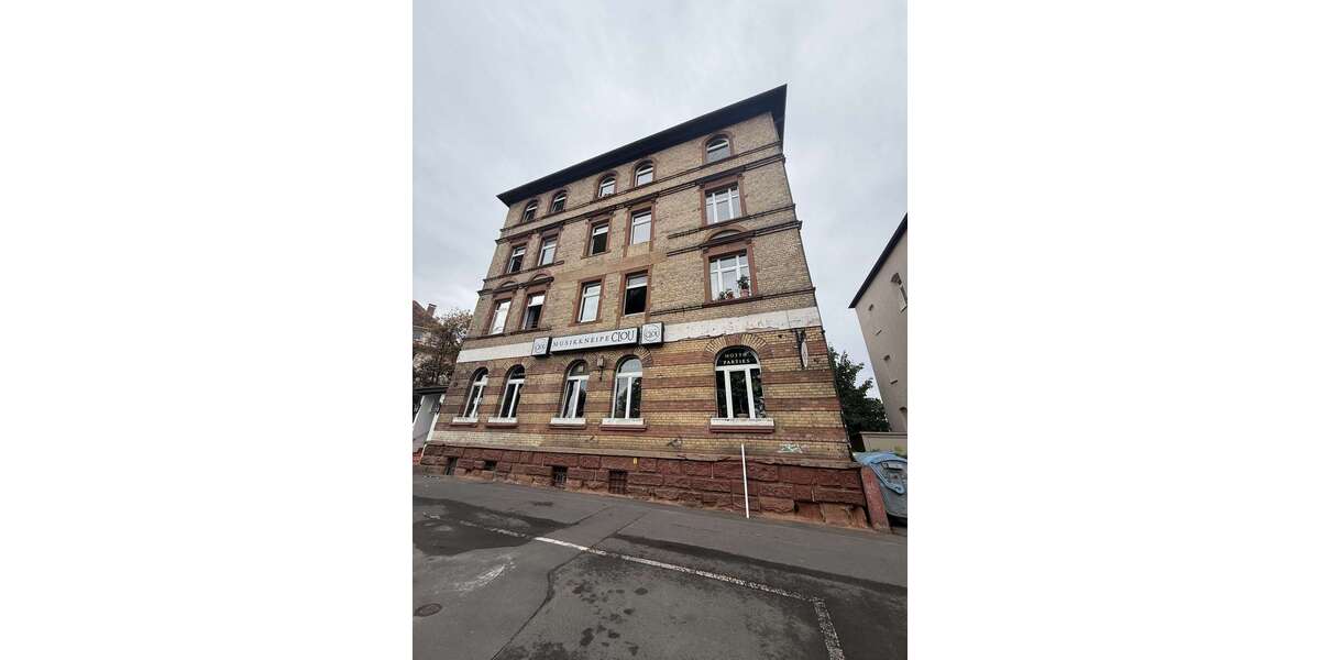 Etagenwohnung Marburg Südviertel - 6 Zimmer, 160 m&sup2;, 2.000&euro; | Angebot:27236309