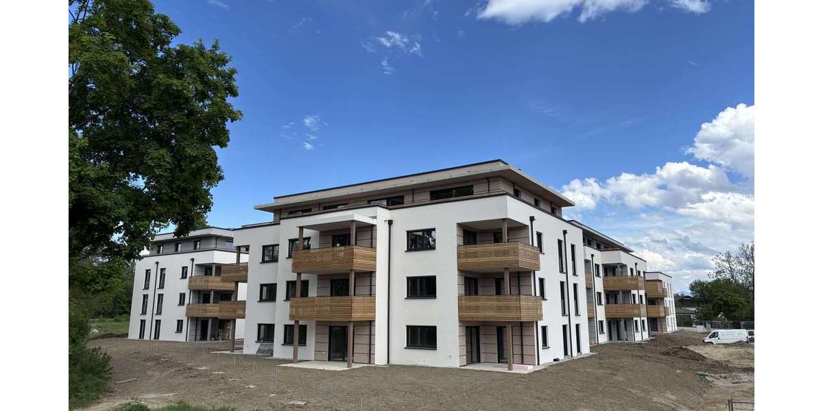 Etagenwohnung Rosenheim Aising - 4 Zimmer, 116 m&sup2;, 2.210&euro; | Angebot:26563294