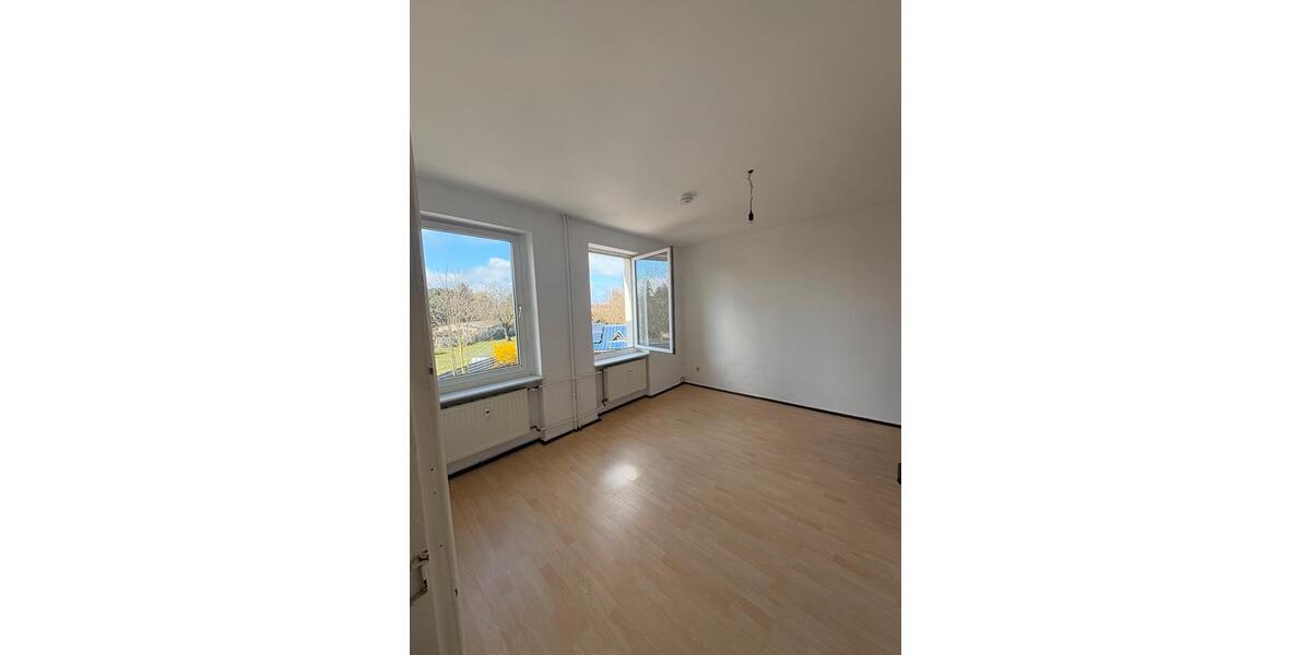 Etagenwohnung Luckenwalde - 1.5 Zimmer, 32 m&sup2;, 515&euro; | Angebot:25999596