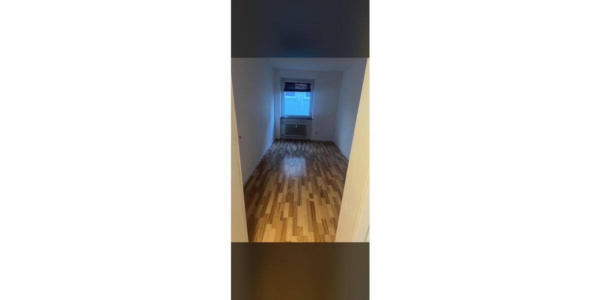 Wohnen auf Zeit Saarbrücken - 1 Zimmer, 14 m&sup2;, 405&euro; | Angebot:26255359