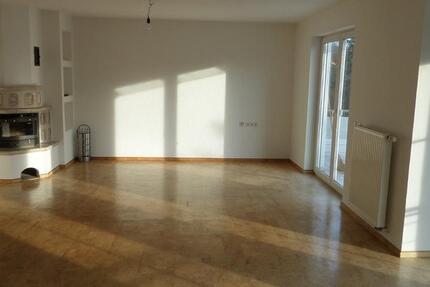 Sehr schöne 4-Zimmer Wohnung 4 zimmer