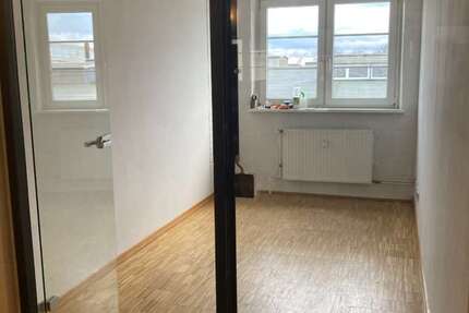 Büro in Hamburg 799 € 29 m² zimmer