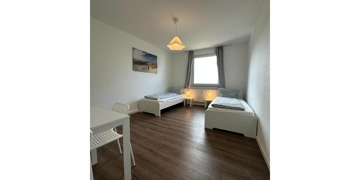 Wohnen auf Zeit Marl Alt-Marl - 10 Zimmer, 200 m&sup2;, 15&euro; | Angebot:22491888