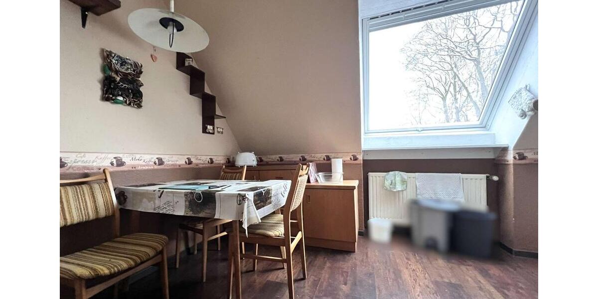 Dachgeschoßwohnung Fredenbeck - 4 Zimmer, 131 m&sup2;, 800&euro; | Angebot:24874603