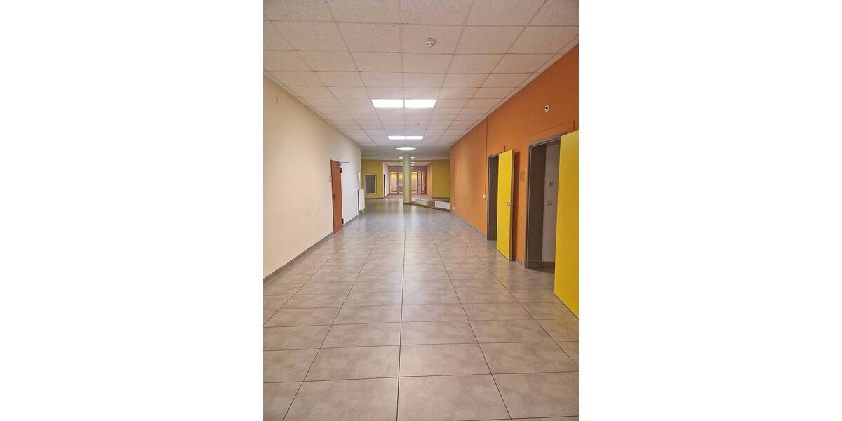 Gewerbeobjekt Döbeln Sörmitz - 5 Zimmer, 10.410&euro; | Angebot:25743296