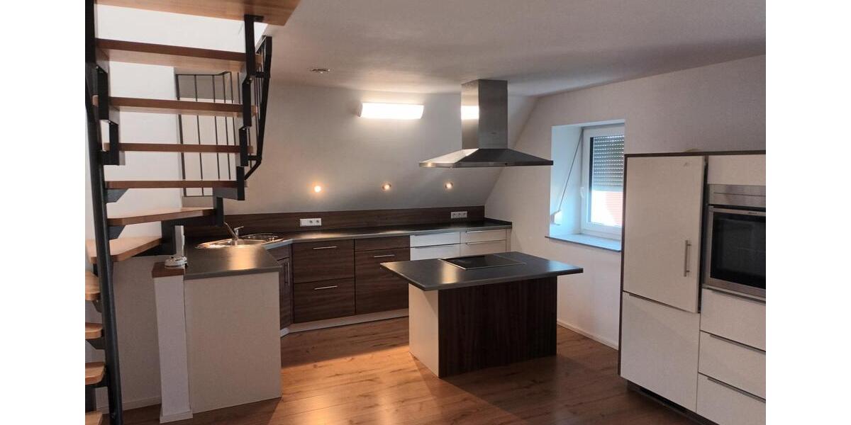 Dachgeschoßwohnung Nördlingen - 3 Zimmer, 60 m&sup2;, 600&euro; | Angebot:25181716