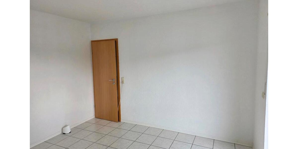 Dachgeschoßwohnung Miltenberg - 3 Zimmer, 62 m&sup2;, 950&euro; | Angebot:26615821