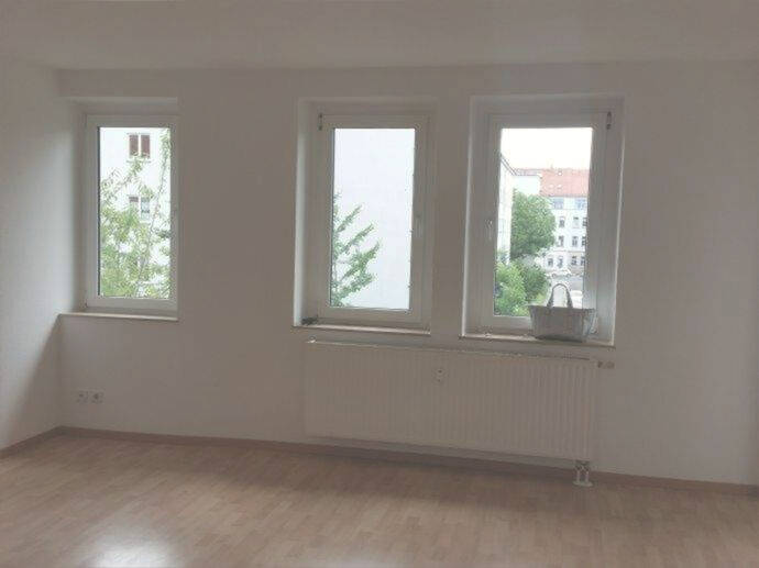 Etagenwohnung Dresden Striesen-Süd - 3 Zimmer, 66 m&sup2;, 583&euro; | Angebot:26188717