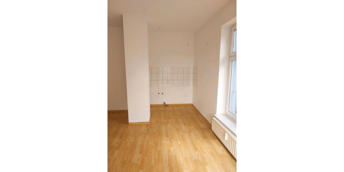 Etagenwohnung Dargun - 3 Zimmer, 75 m&sup2;, 450&euro; | Angebot:26022814
