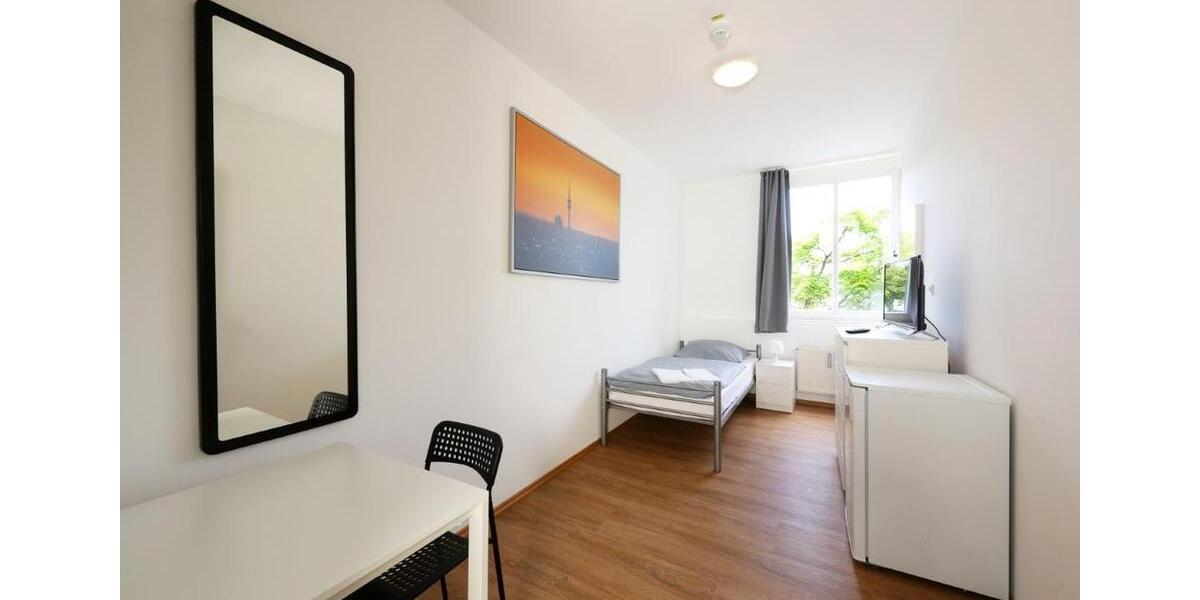 Wohnen auf Zeit Puchheim - 10 Zimmer, 20 m&sup2;, 1.200&euro; | Angebot:25055722