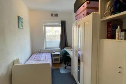 Wohnen auf Zeit Flensburg - 5 Zimmer, 100 m&sup2;, 410&euro; | Angebot:25358480