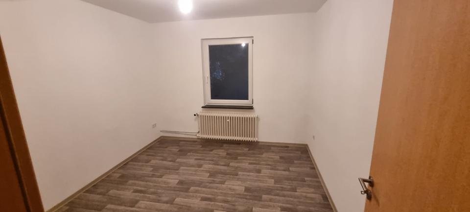 Etagenwohnung Hirzenhain - 2 Zimmer, 78 m&sup2;, 650&euro; | Angebot:25722420