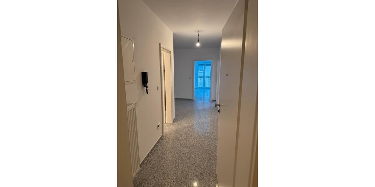 Etagenwohnung Limburg an der Lahn Linter - 5 Zimmer, 120 m&sup2;, 1.200&euro; | Angebot:25512375
