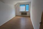 Dachgeschoßwohnung Brunsbüttel - 2.5 Zimmer, 90 m&sup2;, 700&euro; | Angebot:26677019