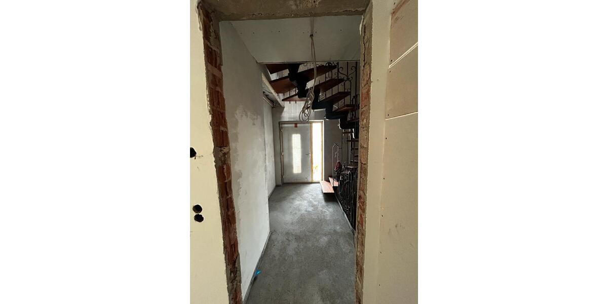 Erdgeschoßwohnung Bad Salzuflen Ehrsen-Breden - 3 Zimmer, 100 m&sup2;, 1.200&euro; | Angebot:26022997