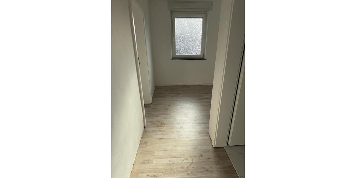 Dachgeschoßwohnung Hückelhoven - 4 Zimmer, 92 m&sup2;, 1.150&euro; | Angebot:25924130
