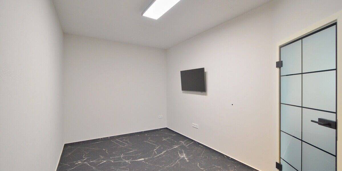 Gewerbeobjekt Richtenberg - 5 Zimmer, 116 m&sup2;, 720&euro; | Angebot:23971381