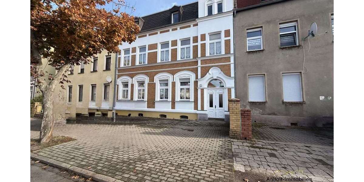 Wohnung zum Mieten in Bitterfeld 800 € 120 m² 4 zimmer