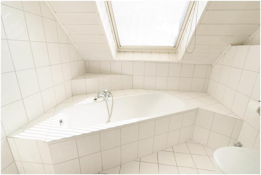 ***geräumige 2 Zimmer Oberwohnung mit EBK in Börger*** mit eigenem Garten, Terrasse, sowie Zufahrt und Carport 2 zimmer