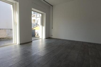 Laden - Vielseitig nutzbare Gewerbefläche in Germanenstr. 102 in Wuppertal!