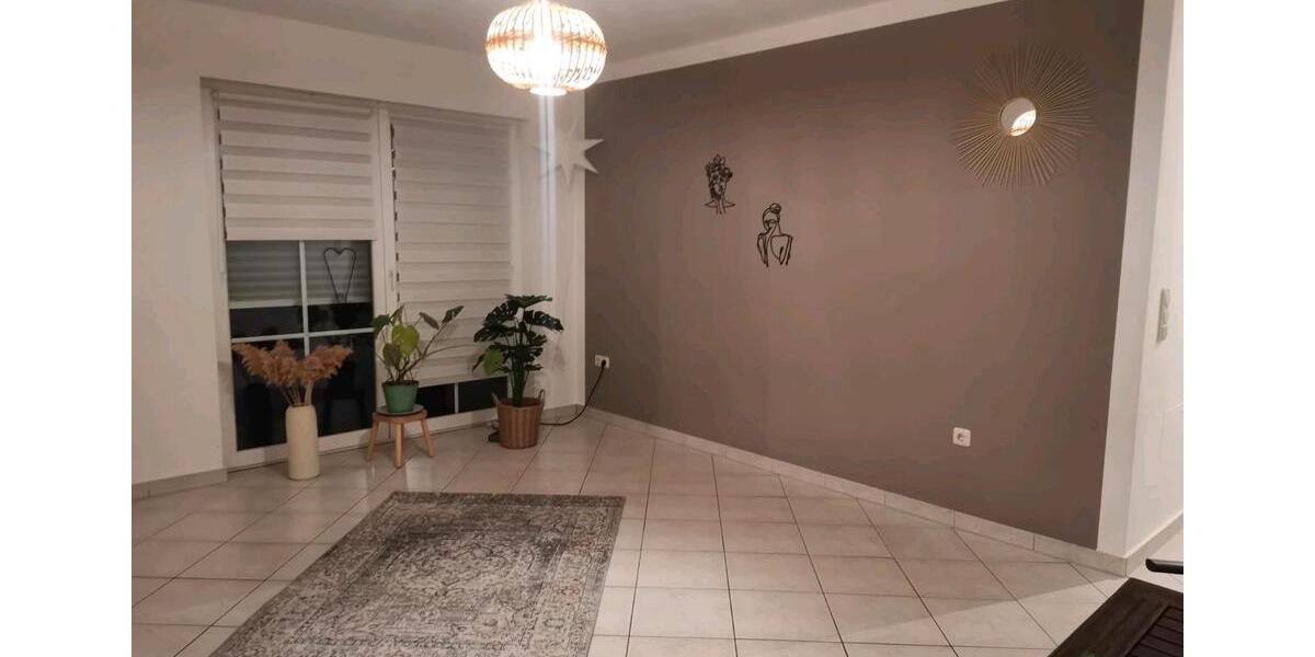 Mehrfamilienhaus, Wohnhaus Niederfischbach - 3 Zimmer, 75 m&sup2;, 1.050&euro; | Angebot:24893191