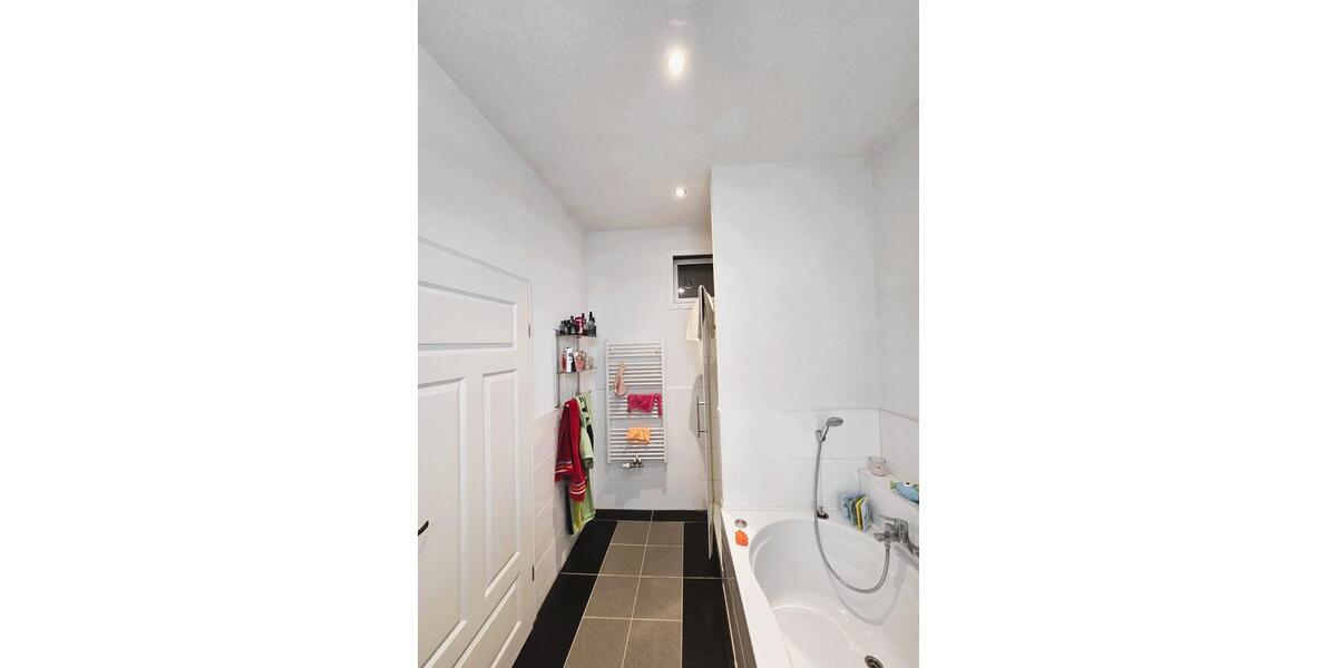 Etagenwohnung Sangerhausen - 3 Zimmer, 75 m&sup2;, 695&euro; | Angebot:24847532