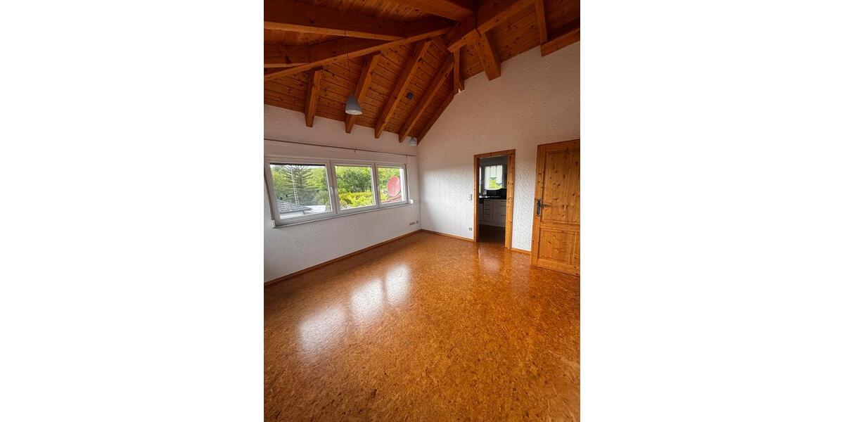 Dachgeschoßwohnung Lauda-Königshofen Königshofen - 2 Zimmer, 60 m&sup2;, 650&euro; | Angebot:26580174