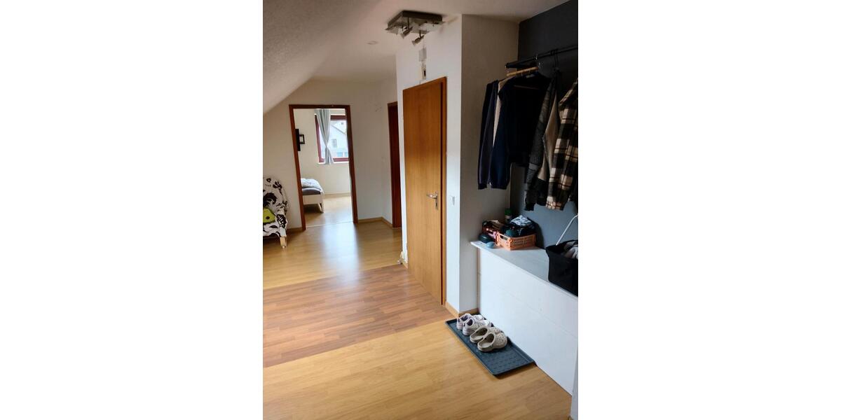 Dachgeschoßwohnung Bretzfeld - 2 Zimmer, 58 m&sup2;, 640&euro; | Angebot:26033377