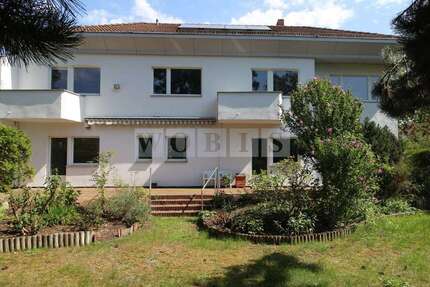 Haus zum Mieten in Dahlem 2.000 € 280.89 m²