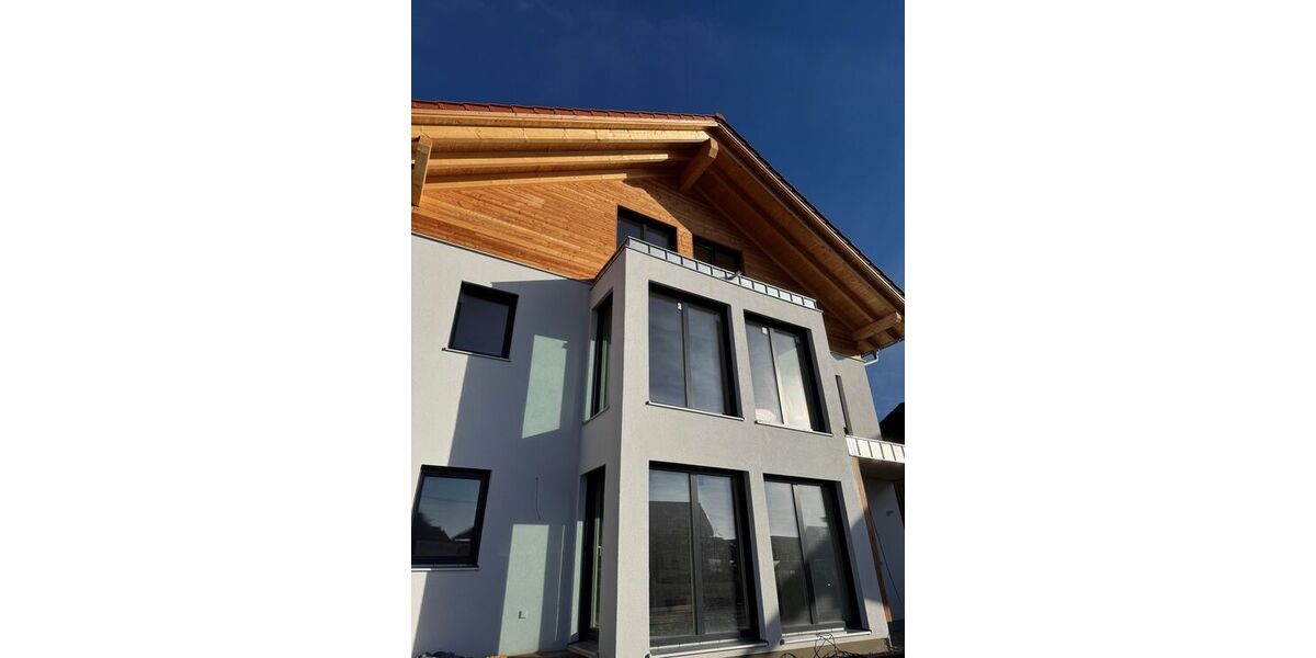 Helle Erdgeschosswohnung mit Gartenanteil im neuen Holzhaus in Eurasburg - Etagenwohnung Eurasburg Baierlach | Angebot:26633716