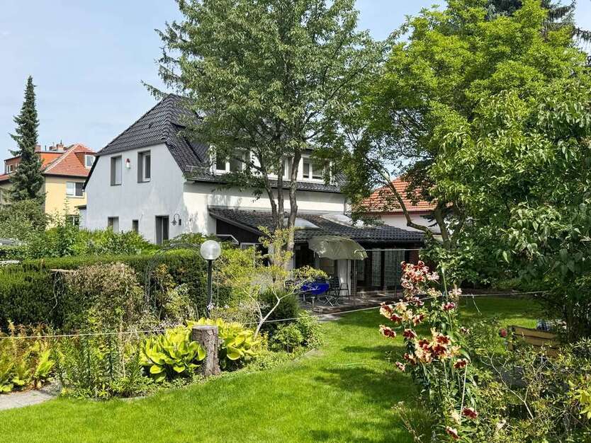 Haus zum Mieten in Berlin 2.400 € 180 m²