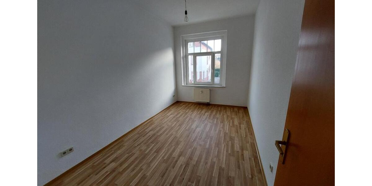Etagenwohnung Hartha - 2 Zimmer, 48 m&sup2;, 245&euro; | Angebot:24144493