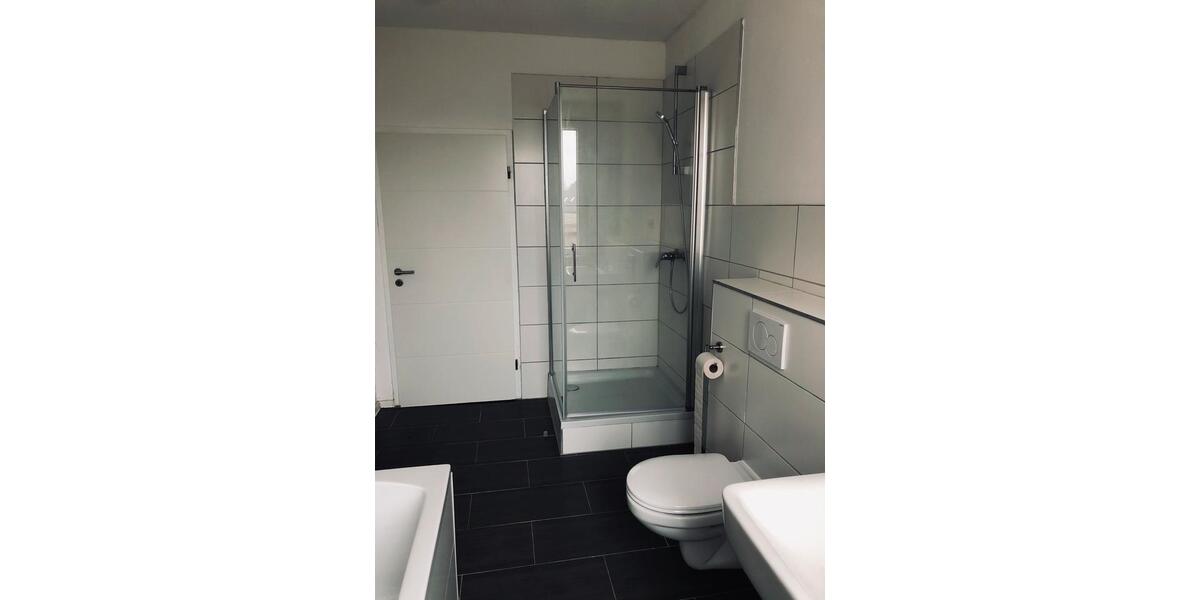 Doppelhaushälfte (112qm) zum 01.03.26 zu vermieten 4.5 zimmer