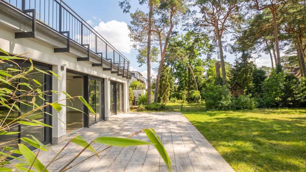 Einfamilienhaus Berlin Pankow - 3 Zimmer, 200 m&sup2;, 3.200&euro; | Angebot:26844581