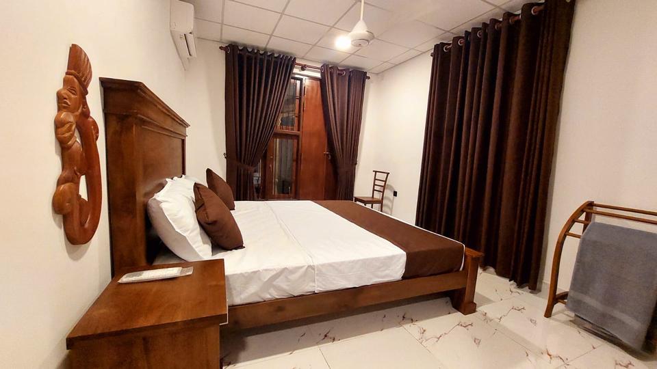 Erdgeschoßwohnung Leonberg - 3 Zimmer, 110 m&sup2;, 35&euro; | Angebot:25919112