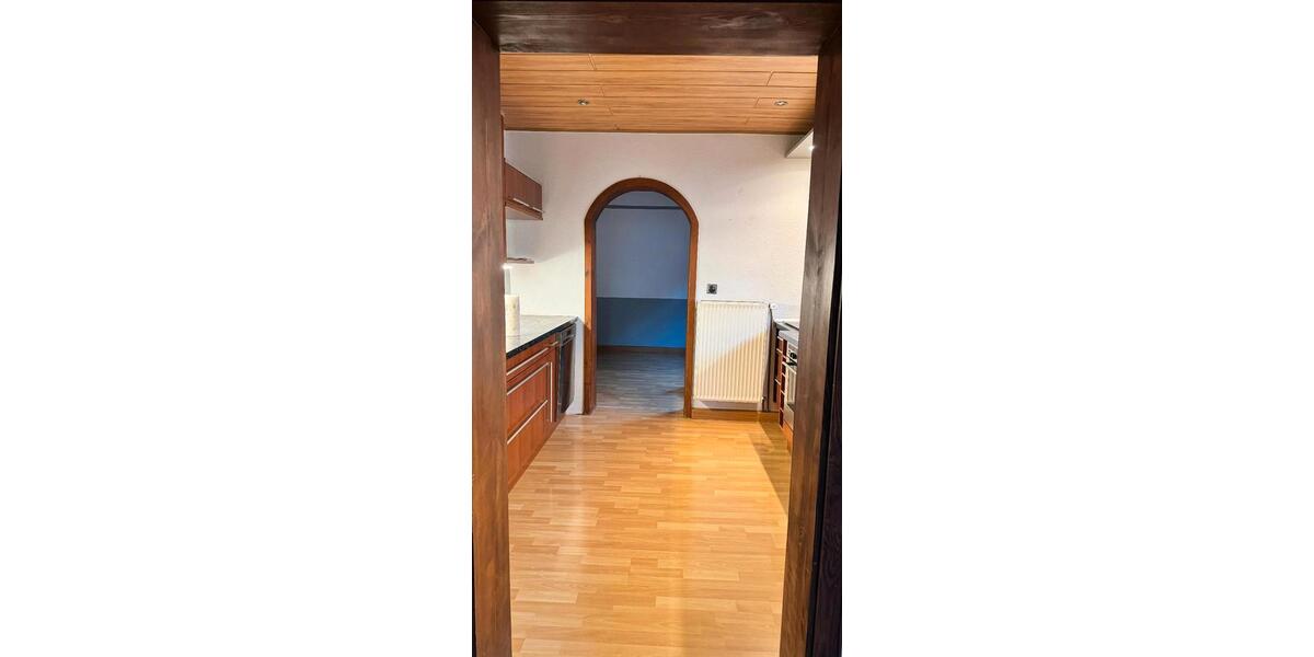 Etagenwohnung Großheirath - 5 Zimmer, 125 m&sup2;, 740&euro; | Angebot:26251085