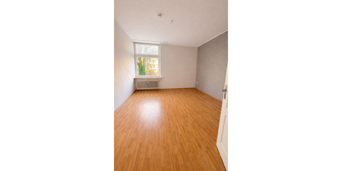 Etagenwohnung Dortmund Mitte - 3 Zimmer, 102 m&sup2;, 1.200&euro; | Angebot:25696368