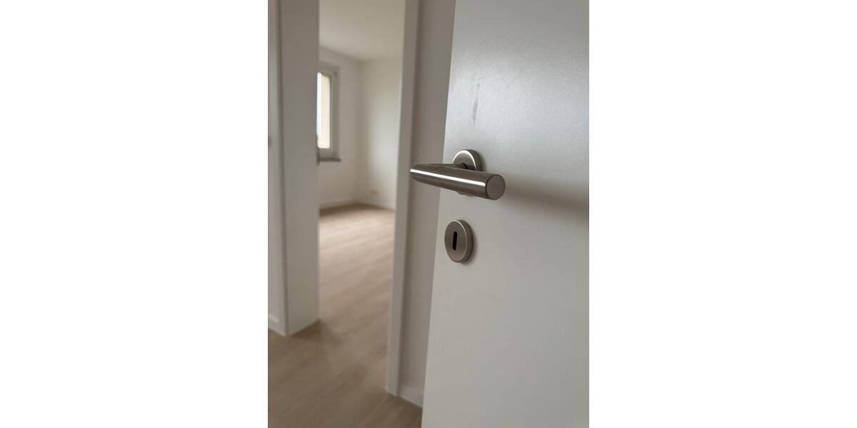 Etagenwohnung Groitzsch - 2 Zimmer, 45 m&sup2;, 495&euro; | Angebot:26405225