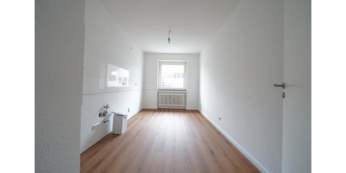 Etagenwohnung Köln Nippes - 3 Zimmer, 89 m&sup2;, 1.290&euro; | Angebot:26648409